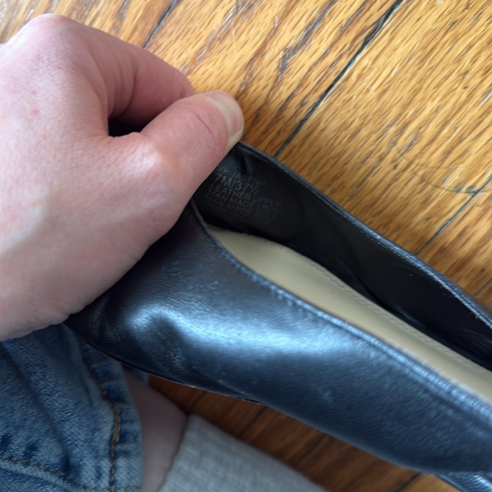 Vince Camuto Elegant Black Slingback Flats 7 - Picture 6 of 8